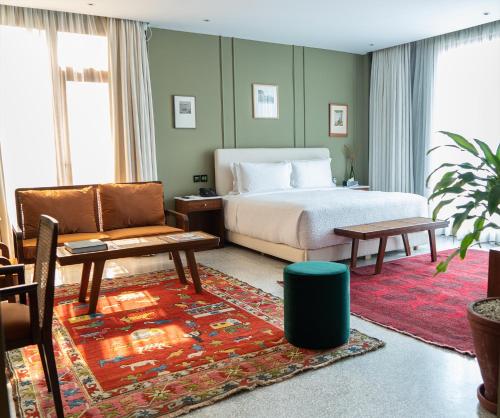 tulp Inn